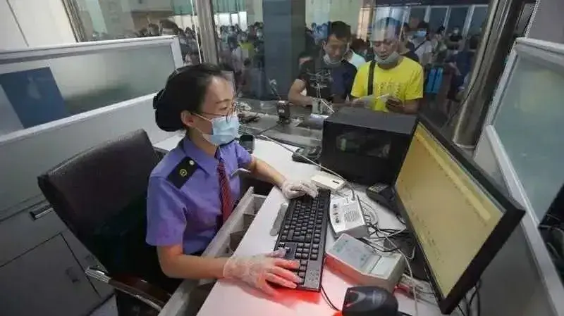 我是大一小萌新，學生票到底怎么買？